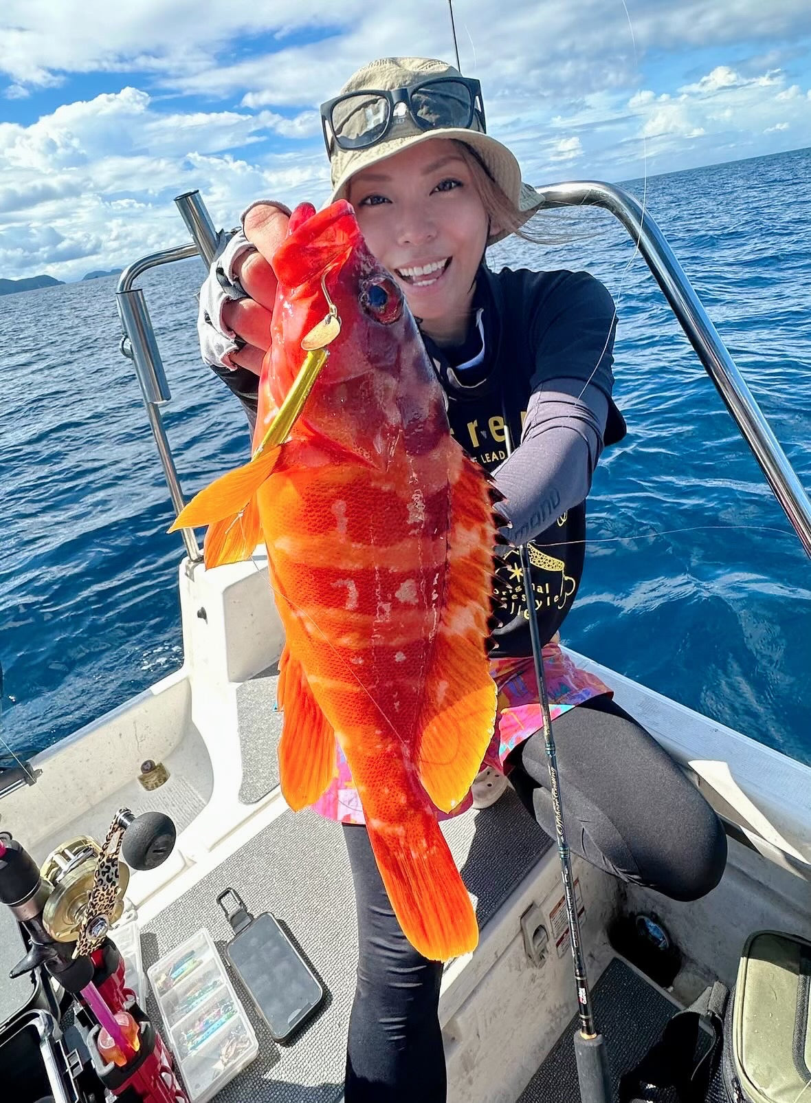 LOCO ブラック x ライトブラック 日本製プレミアムレンズ(防曇偏光) [vidg00430-lbk]