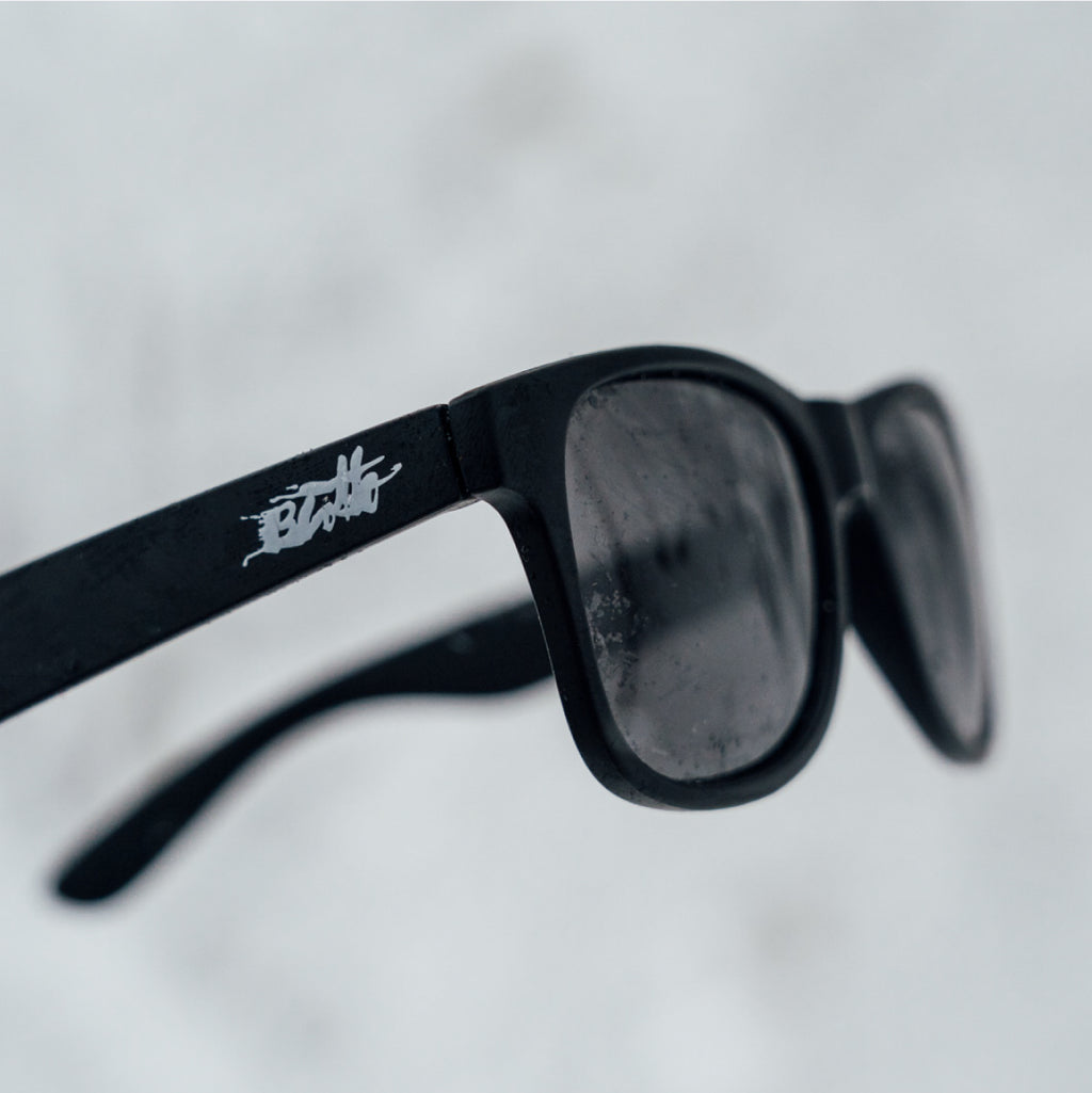 LOCO ブラック x ブラック・スモーク 偏光レンズ BACKSIDE MAGAZINEコラボレーションモデル 雑誌付属[vidg00509]