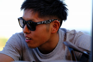 画像をギャラリービューアに読み込む, LOCO ブラック x ブラック・スモーク 偏光レンズ 中村貴之デザインビール柄モデル)[vidg00475]
