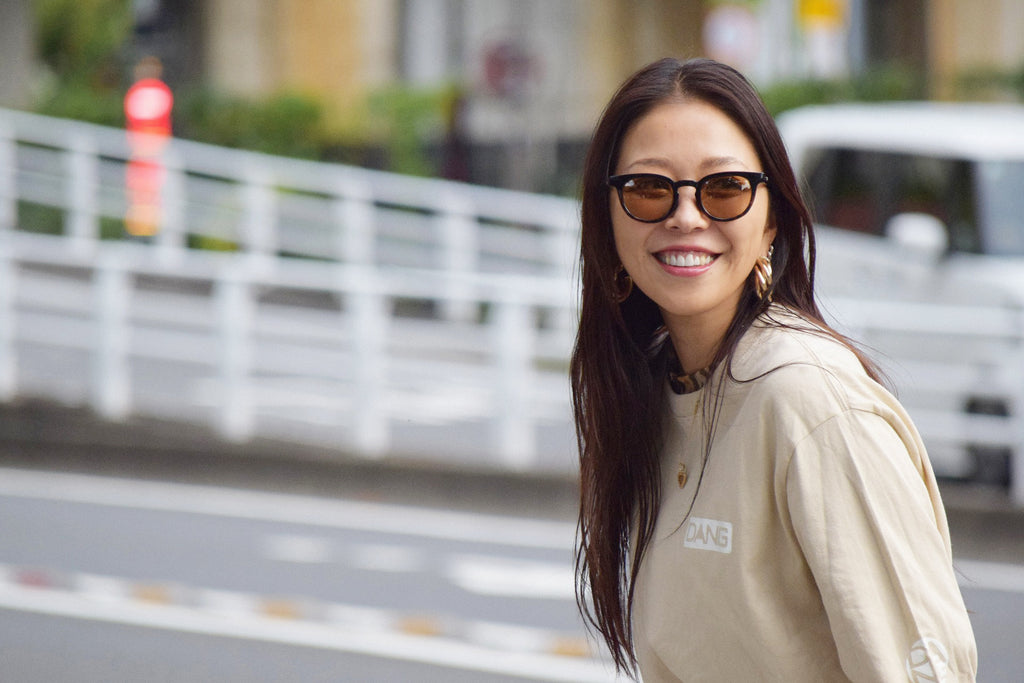 【3/7新発売】ATLAS ブラック / べっ甲柄グラデーション x ライトブラウン 激撥水偏光レンズ [vidg00522]